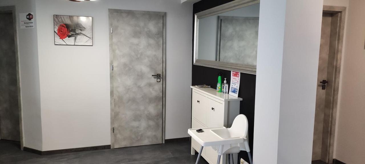 Ikon Apartman Hajduszoboszlo Exterior photo