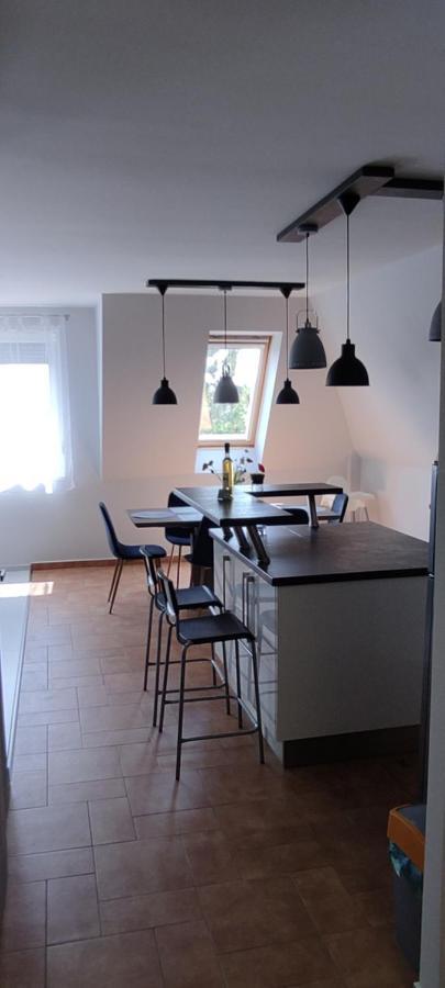 Ikon Apartman Hajduszoboszlo Exterior photo